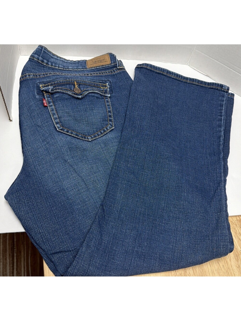 Women’s Levi’s 542 Flare 20W Button Flap Back Pockets 99% Cotton